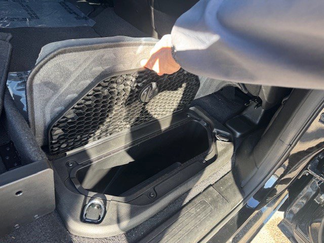 Used 2025 RAM 1500 Laramie w/ Sport Appearance Package image 36