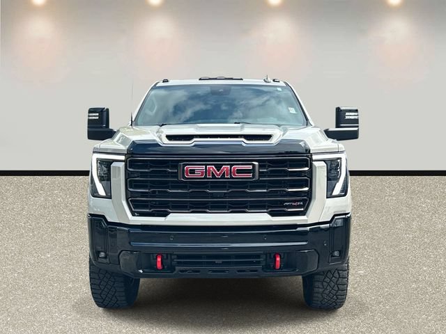Used 2026 GMC Sierra 2500 AT4X AWD/4WD image 2