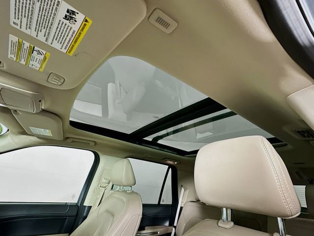 Certified 2022 Ford Expedition Limited image 30