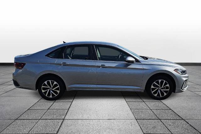 Used 2025 Volkswagen Jetta S FWD image 2