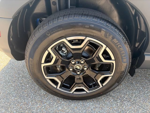 Certified 2026 Ford Bronco Sport Outer Banks AWD/4WD image 9