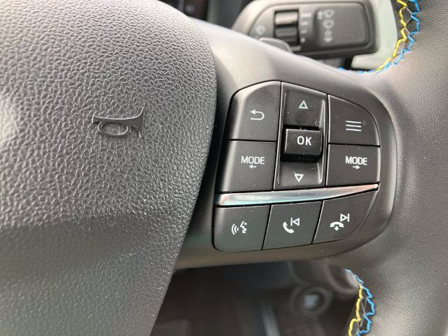 Certified 2025 Ford Maverick Lobo AWD/4WD image 34