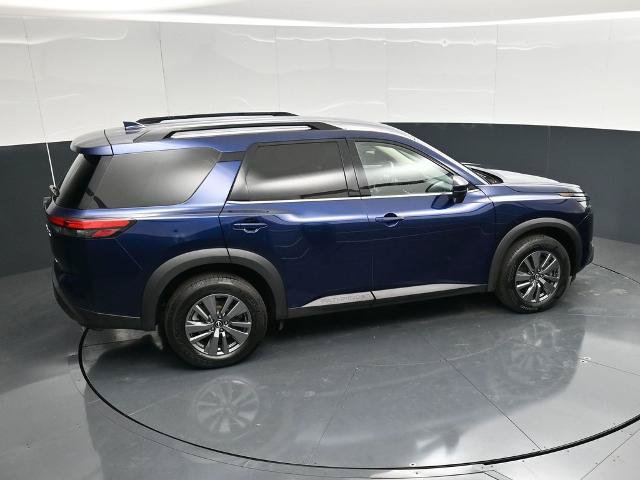 Used 2025 Nissan Pathfinder SV AWD/4WD image 33