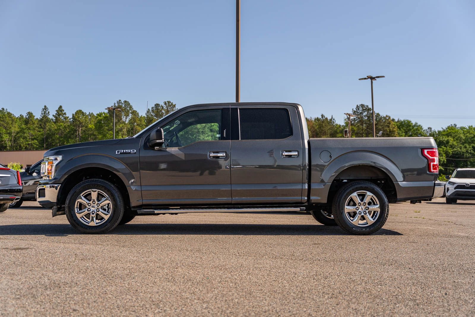 Certified 2020 Ford F150 XLT w/ Equipment Group 302A Luxury RWD image 4