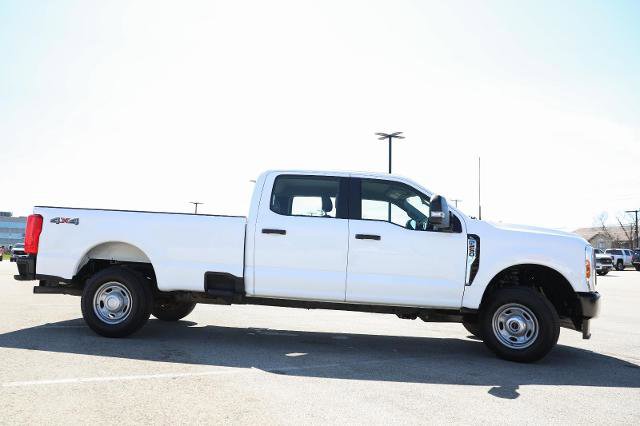 Certified 2023 Ford F250 XL AWD/4WD image 7