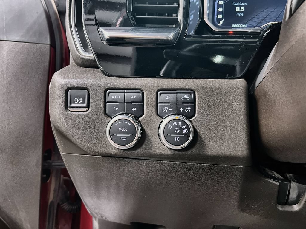 Used 2025 GMC Sierra 2500 SLT w/ SLT Premium Package AWD/4WD image 14