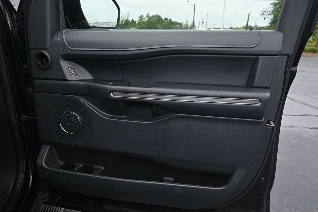 Certified 2024 Ford Expedition Max XLT RWD image 25