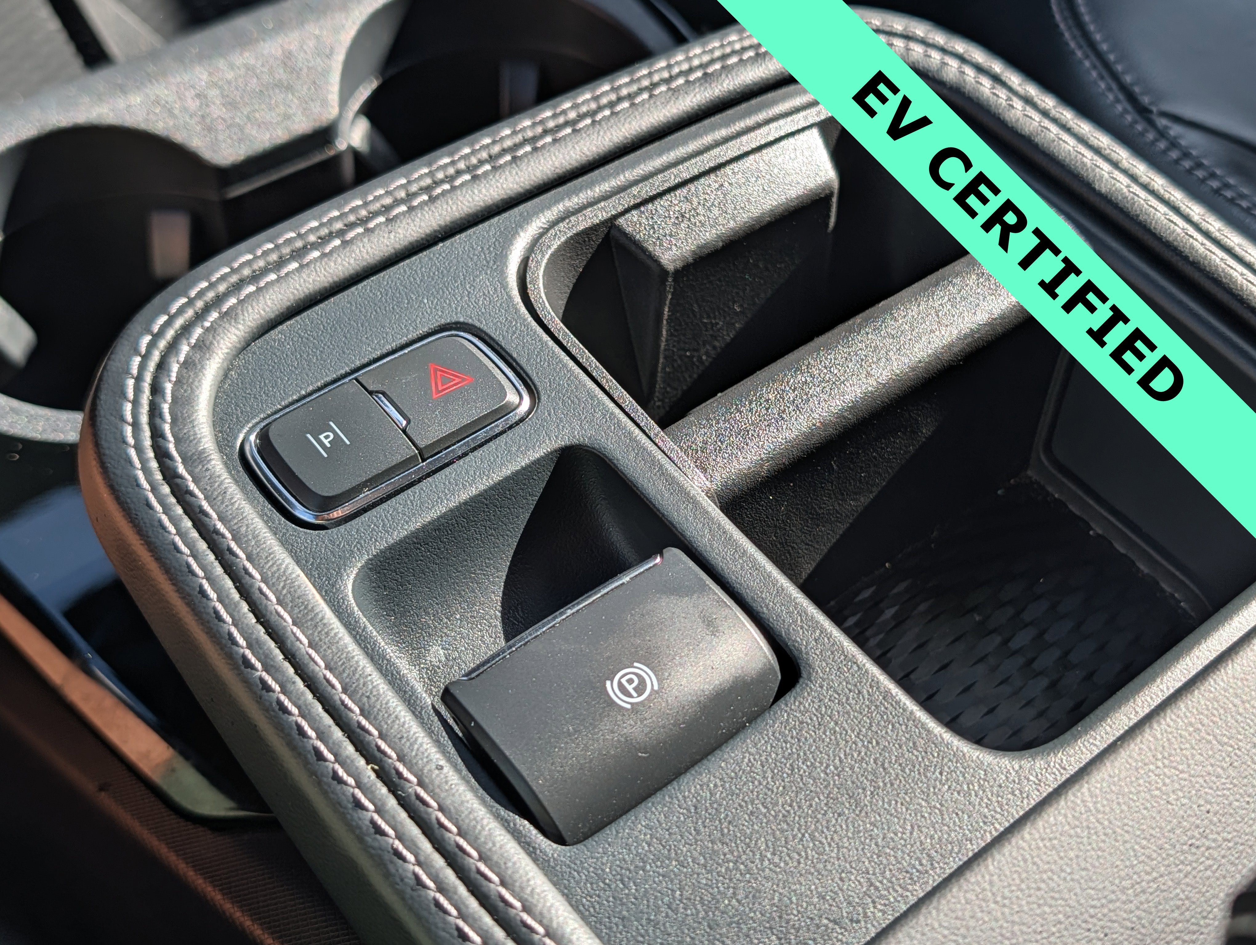 Certified 2025 Ford Mustang Mach-E Select RWD image 30