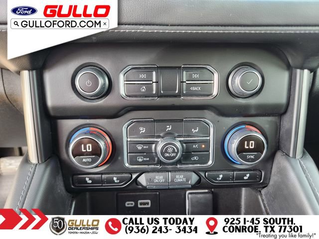 Used 2023 Chevrolet Suburban Z71 w/ Luxury Package AWD/4WD image 28