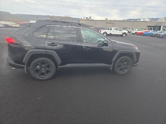 Used 2020 Toyota RAV4 TRD Off-Road w/ TRD Off-Road Weather Package image 9