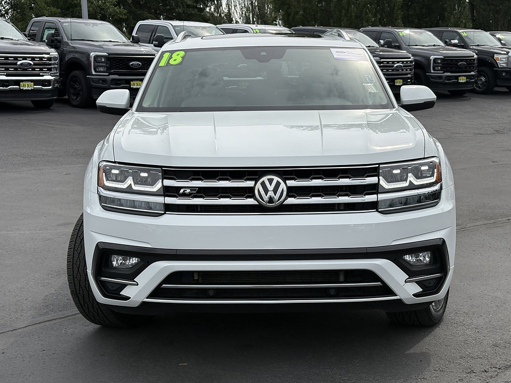 Used 2018 Volkswagen Atlas SEL w/ R-Line Package AWD/4WD image 3