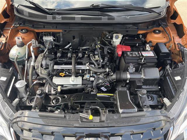 Used 2023 Nissan Kicks SV FWD image 35
