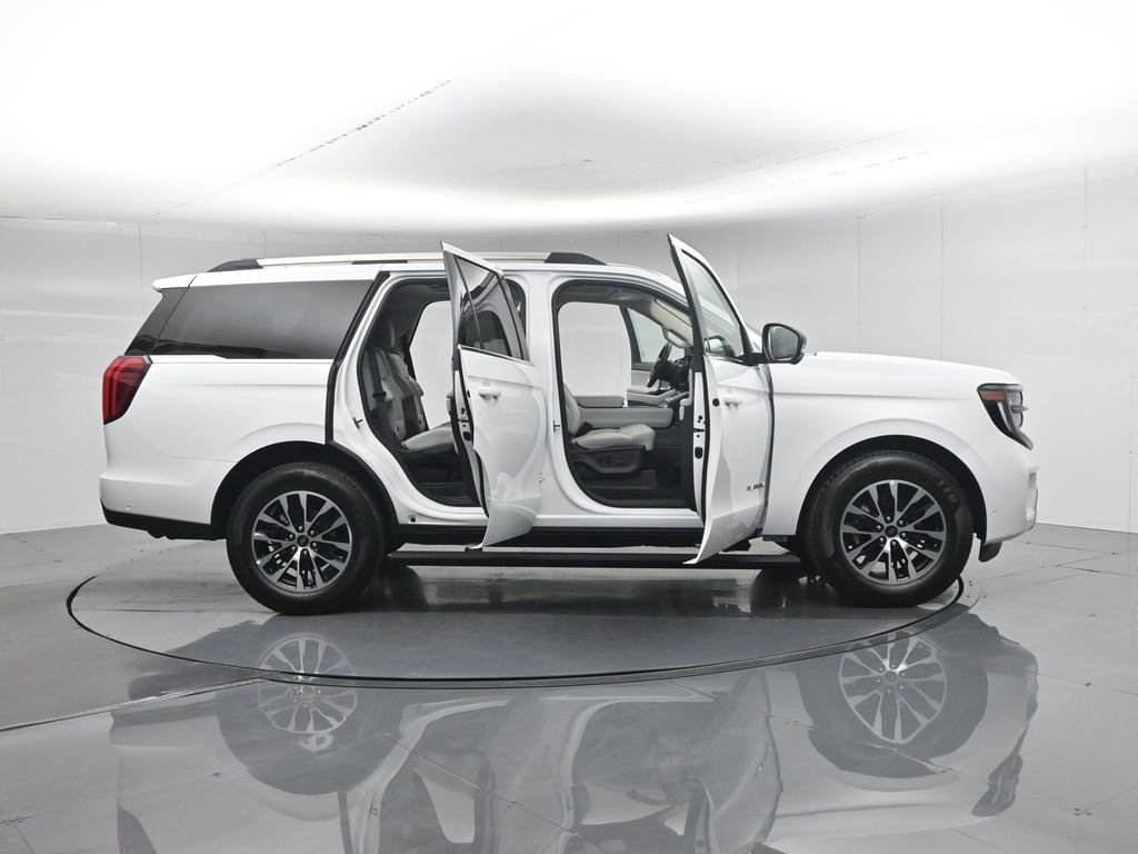 Certified 2025 Ford Expedition Platinum AWD/4WD image 42