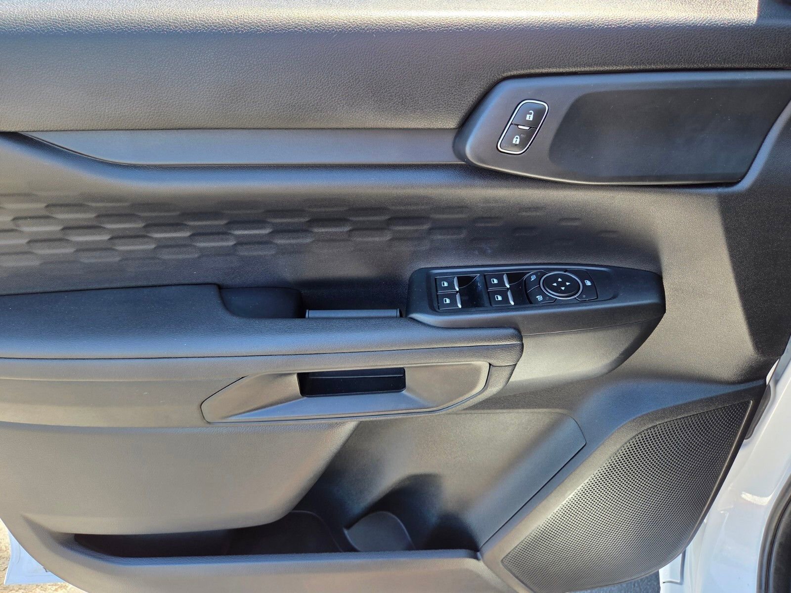Certified 2025 Ford Ranger XL RWD image 17