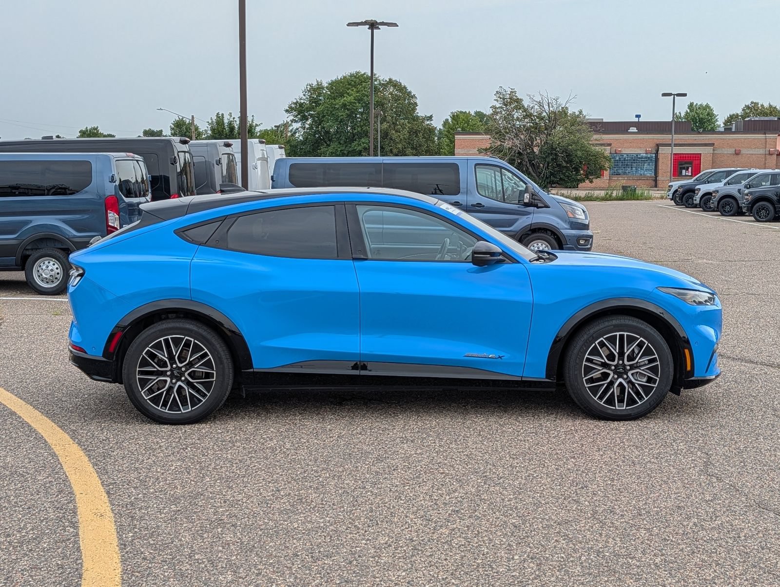 Certified 2024 Ford Mustang Mach-E Premium AWD/4WD image 9