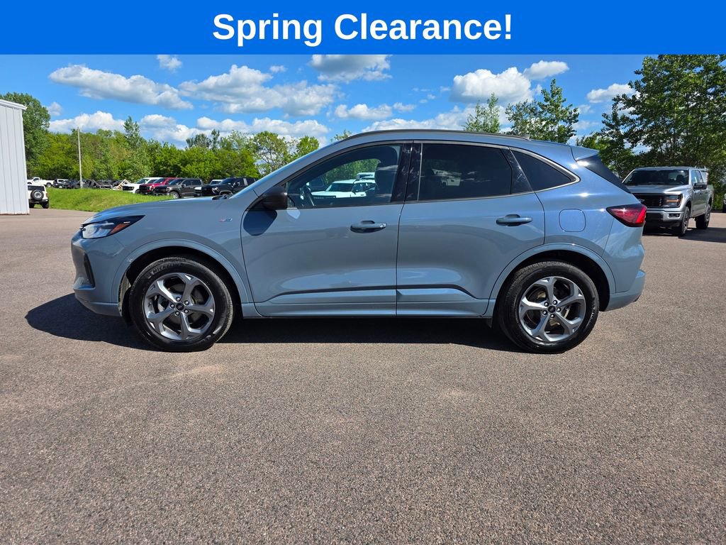 Certified 2024 Ford Escape ST-Line w/ Tech Pack #1 AWD/4WD image 4
