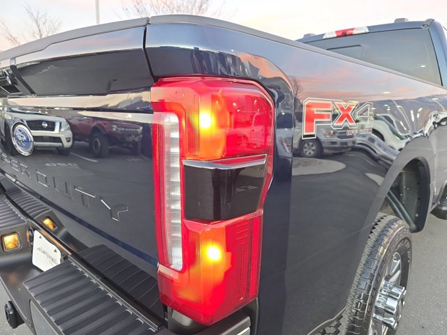 Certified 2024 Ford F350 Lariat image 28