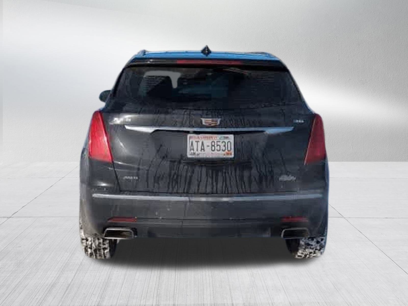 Used 2017 Cadillac XT5 Premium Luxury image 4