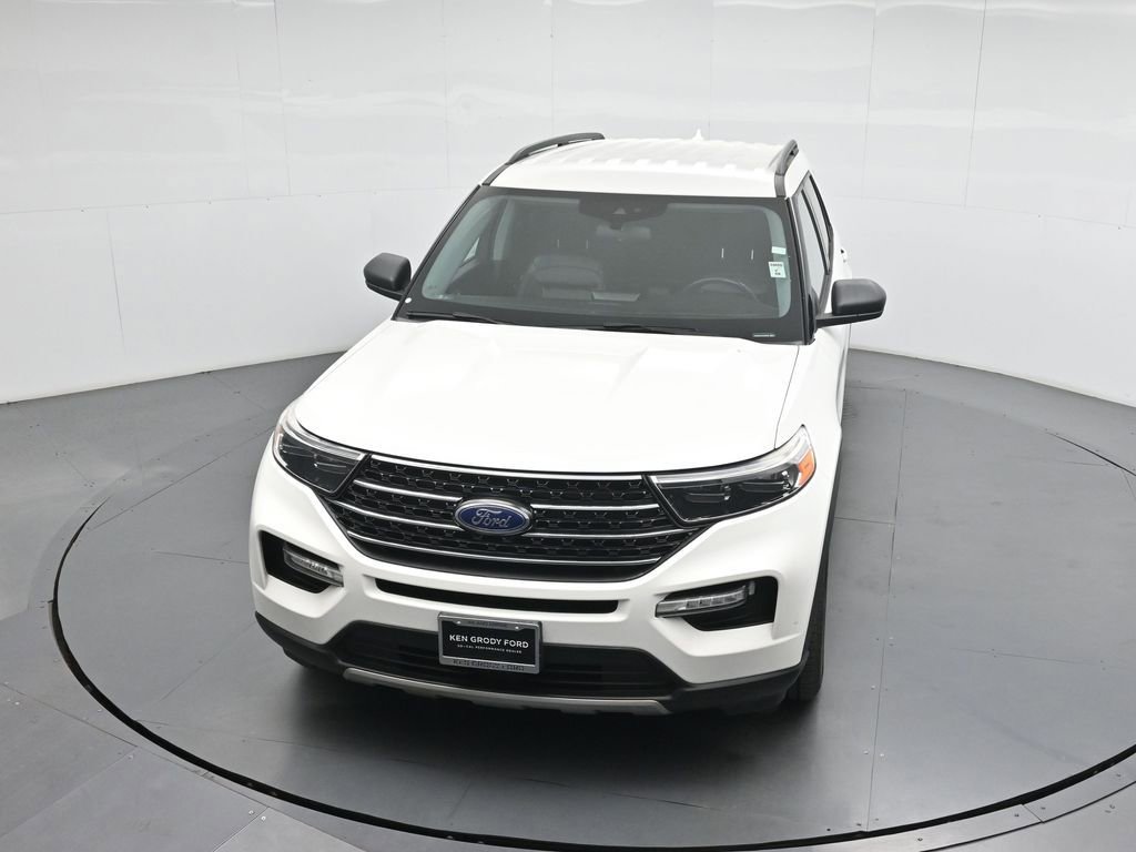 Certified 2021 Ford Explorer XLT w/ Equipment Group 202A RWD image 37