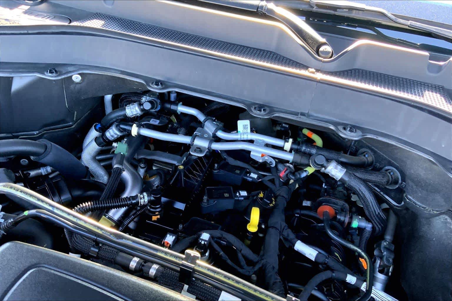 Certified 2022 Ford Explorer XLT RWD image 29