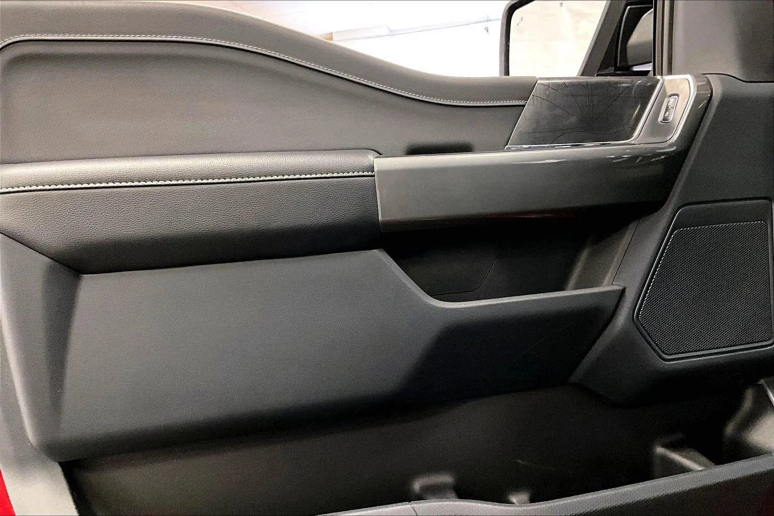 Certified 2022 Ford F150 XLT w/ Equipment Group 302A High image 22