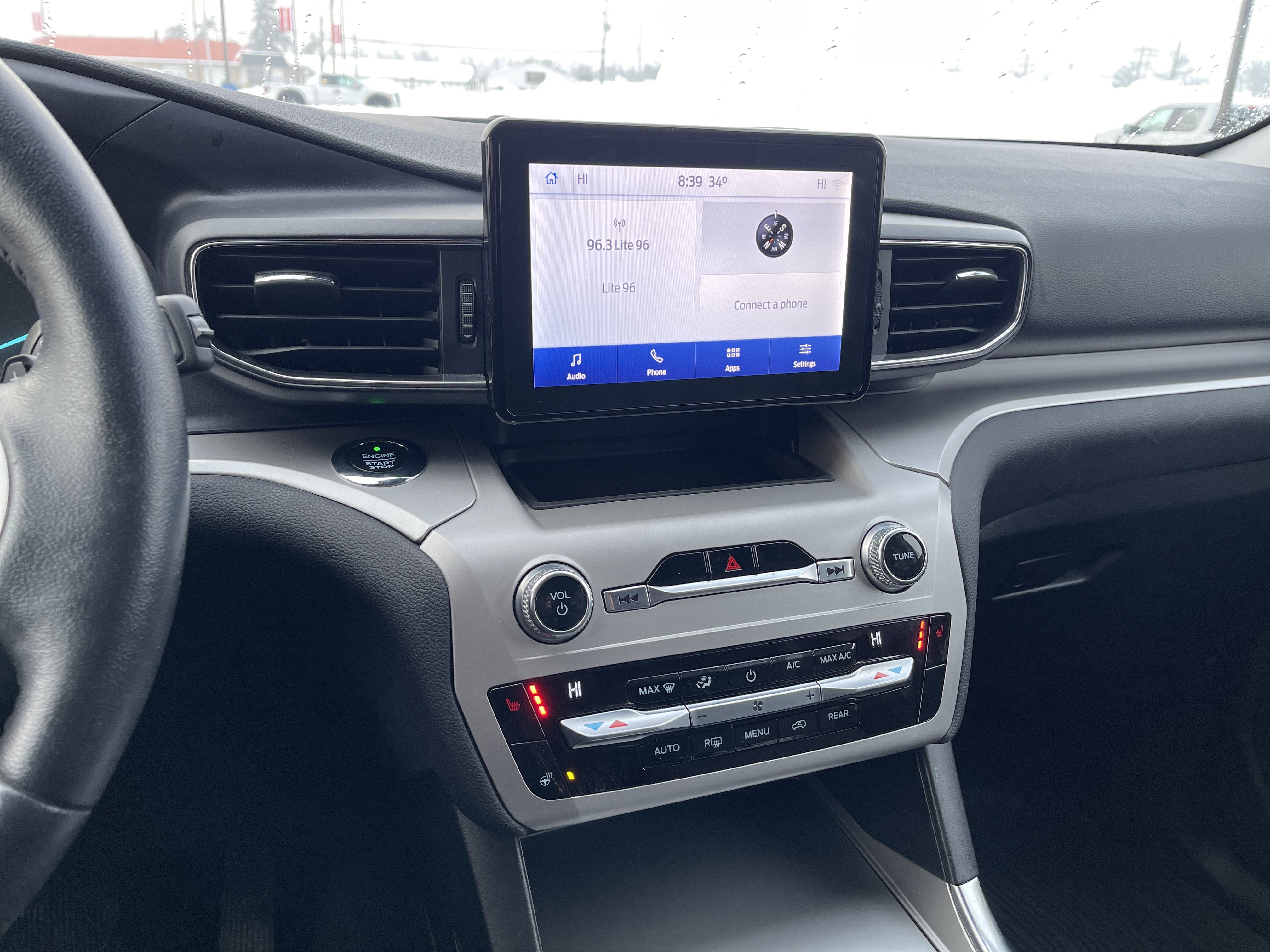 Certified 2020 Ford Explorer XLT w/ Equipment Group 202A image 17