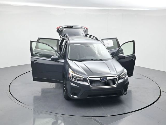 Used 2020 Subaru Forester Premium image 46