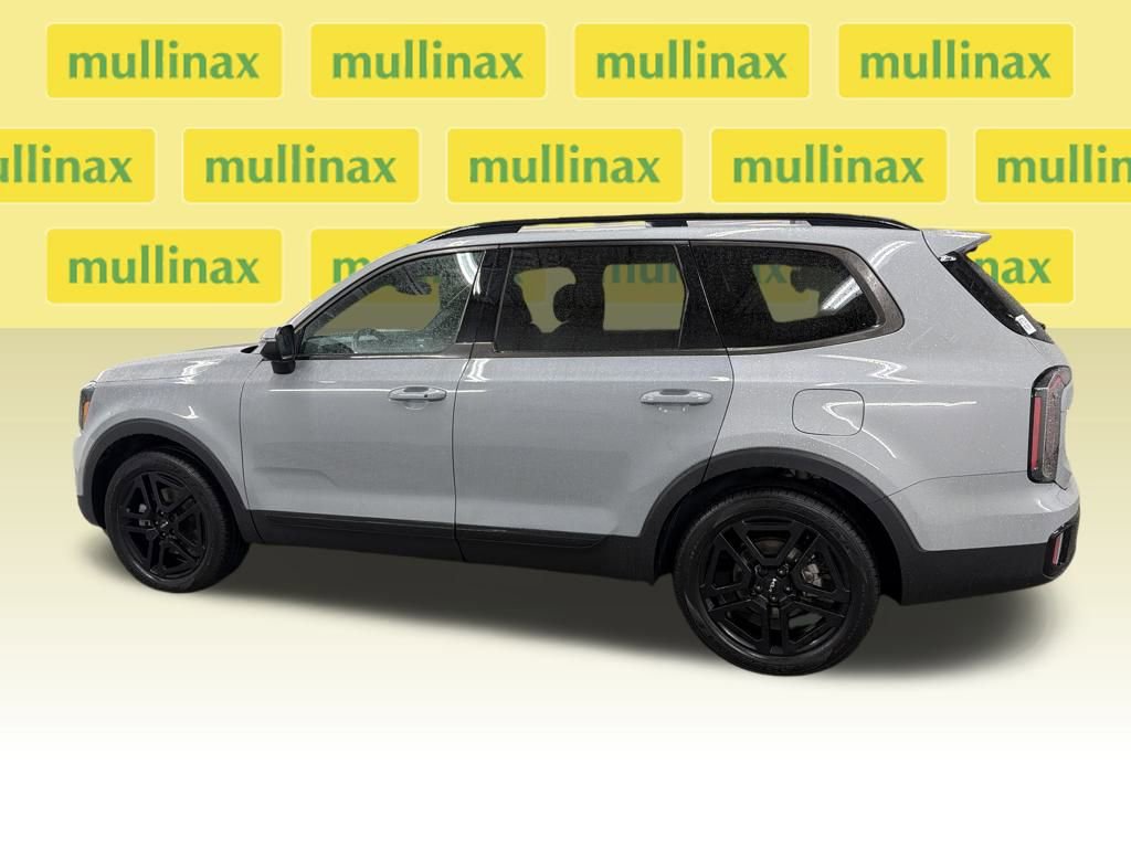 Used 2024 Kia Telluride EX X-Line image 13
