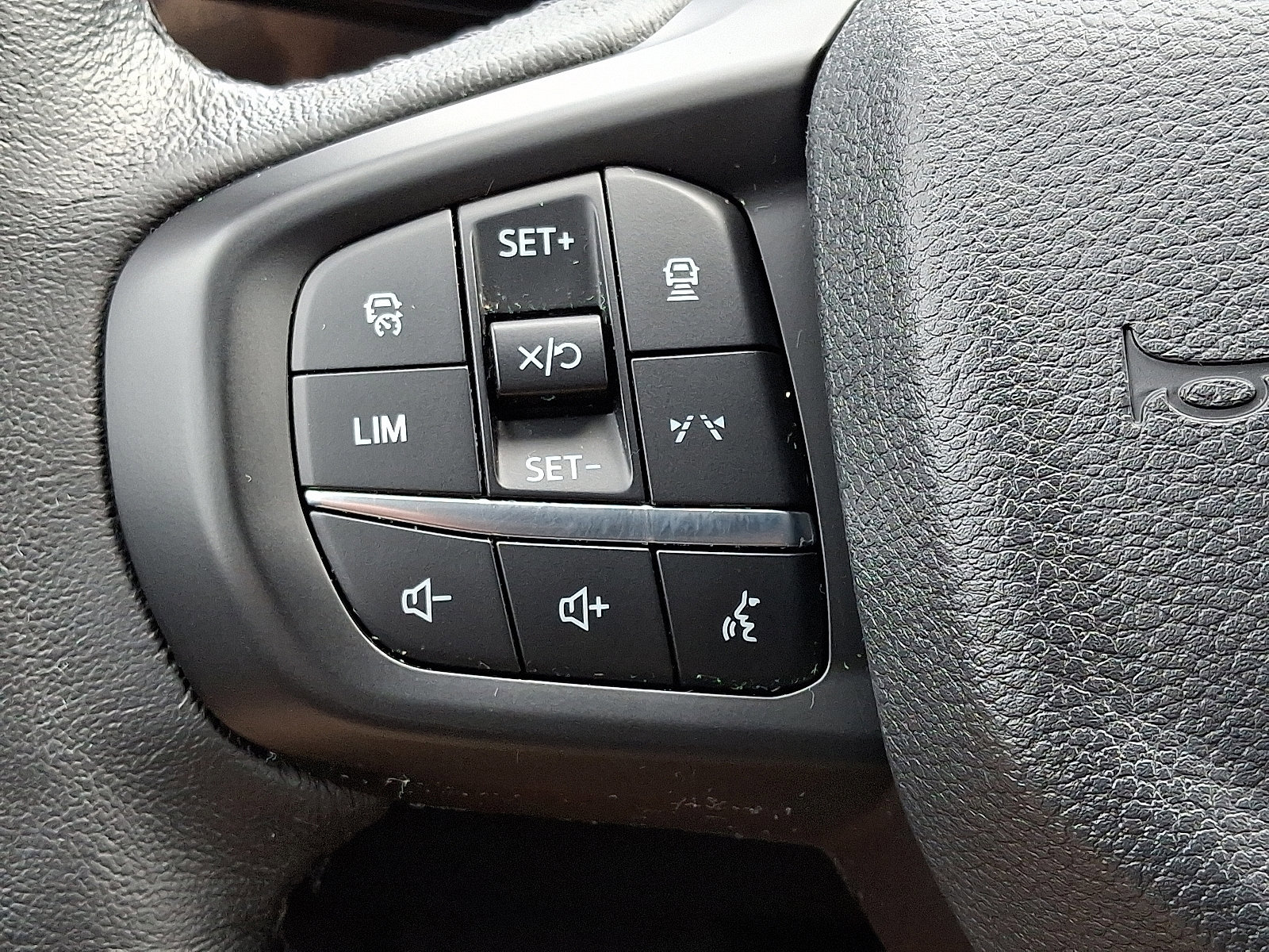 Certified 2024 Ford Ranger Lariat w/ Advanced Towing Package image 21