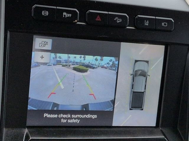 Certified 2017 Ford F350 Platinum w/ Platinum Ultimate Package AWD/4WD image 21