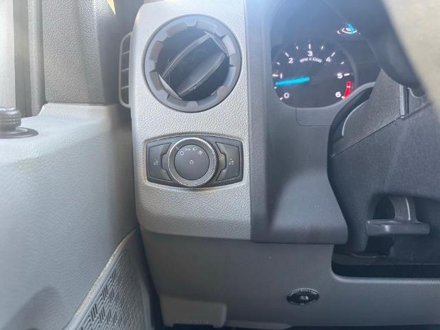 Certified 2022 Ford E-350 and Econoline 350 Super Duty w/ Power Windows & Locks Group image 17