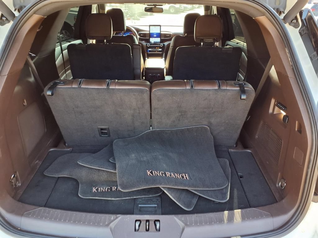Certified 2023 Ford Explorer King Ranch w/ Technology Package AWD/4WD image 32