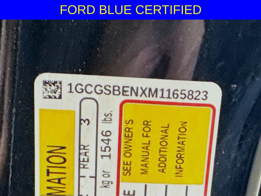 Used 2021 Chevrolet Colorado W/T w/ Custom Special Edition RWD image 31