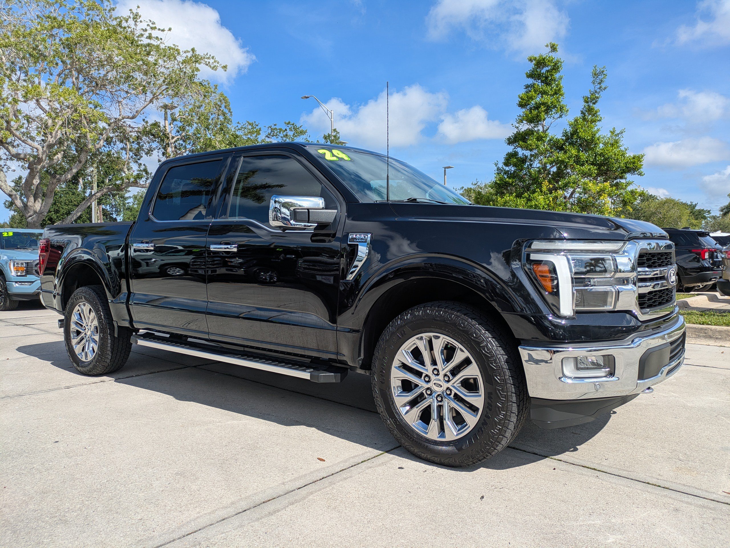 Certified 2024 Ford F150 Lariat AWD/4WD image 2