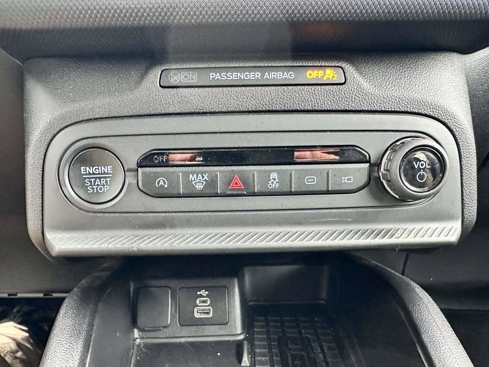 Certified 2025 Ford Bronco Sport Big Bend image 24