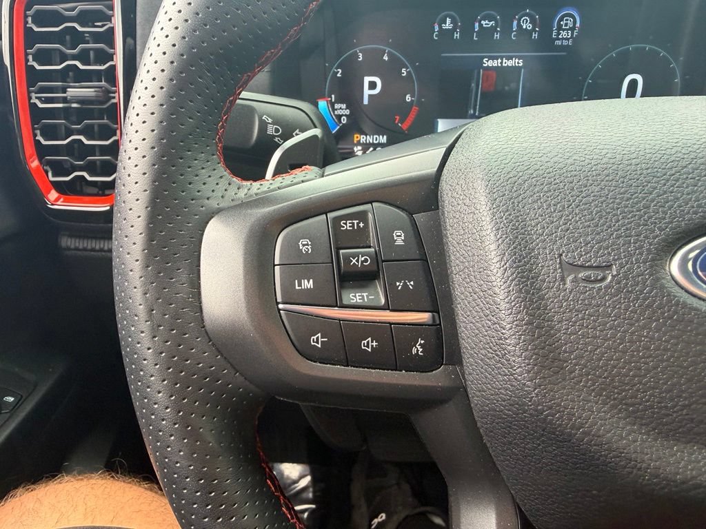Certified 2025 Ford Ranger Raptor AWD/4WD image 25