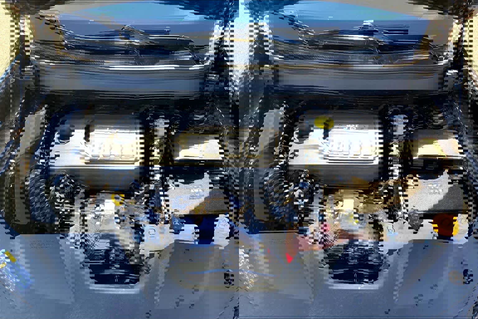 Used 2022 Jeep Cherokee Latitude Lux w/ Mopar Interior Package image 31