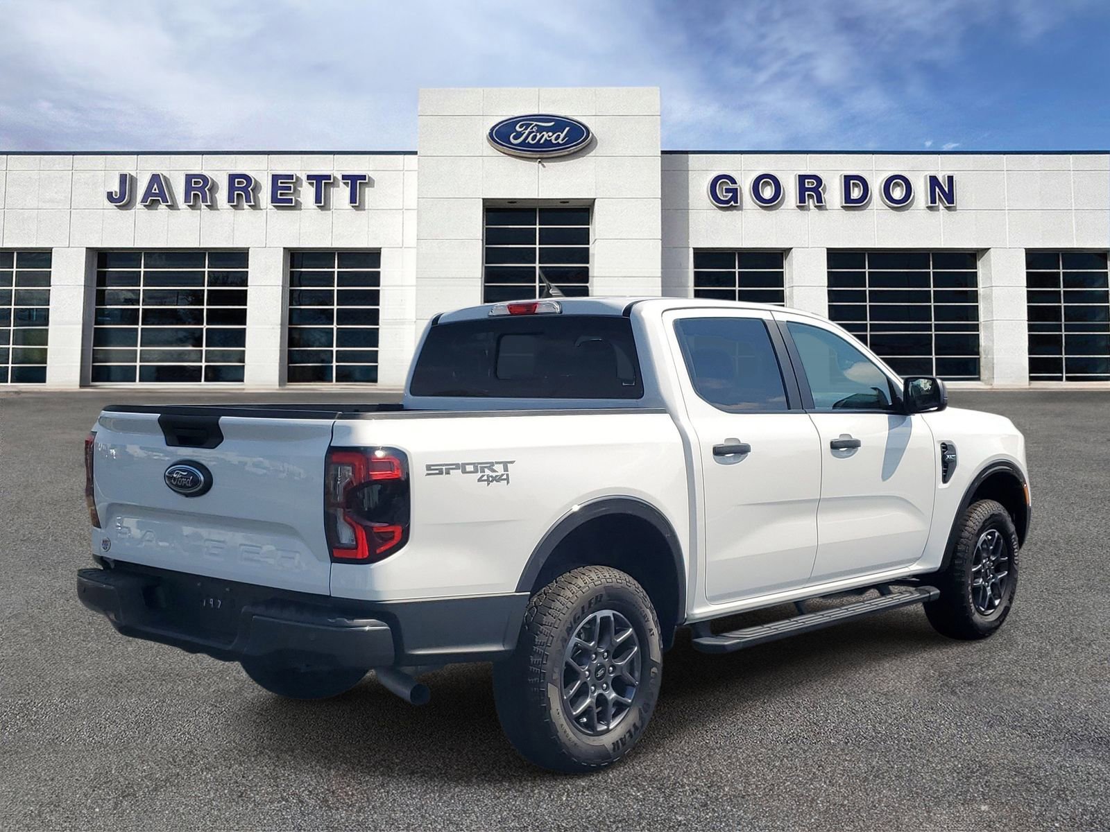 Certified 2024 Ford Ranger XLT image 3