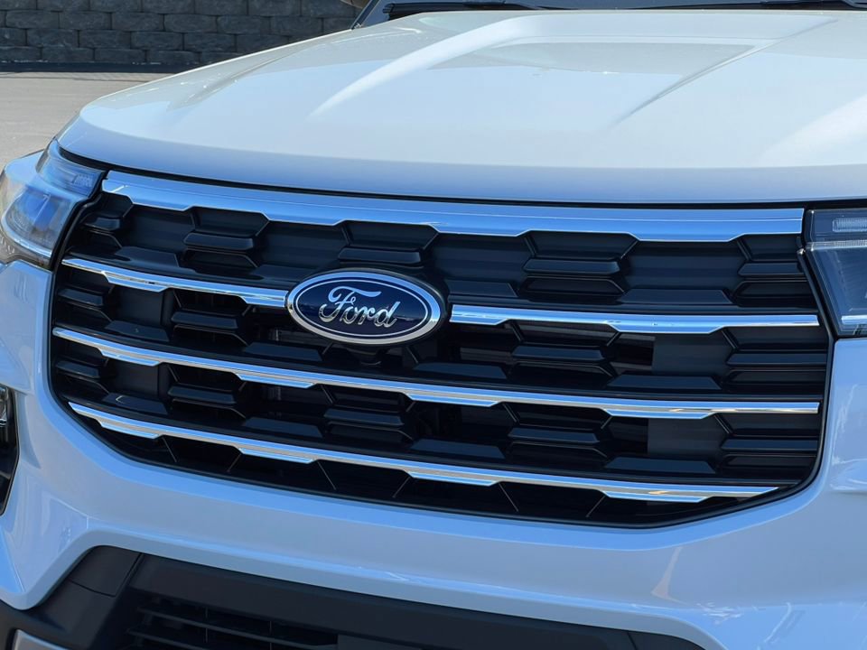 Certified 2024 Ford Explorer XLT w/ Equipment Group 202A AWD/4WD image 36