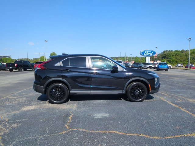 Used 2024 Mitsubishi Eclipse Cross AWD image 3