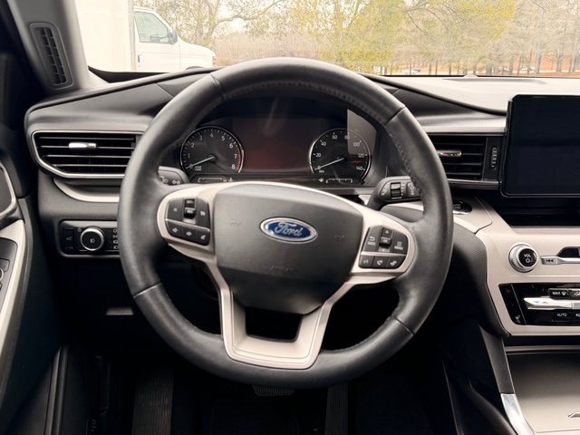 Certified 2024 Ford Explorer XLT w/ Equipment Group 202A image 6