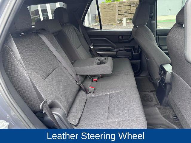 Used 2025 Toyota 4Runner SR5 AWD/4WD image 19
