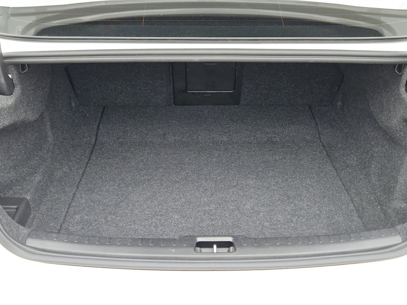 Used 2024 Volvo S60 B5 Core image 28