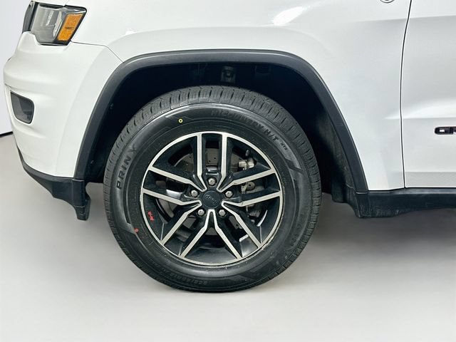 Used 2020 Jeep Grand Cherokee Trailhawk w/ Trailhawk Luxury Group AWD/4WD image 38