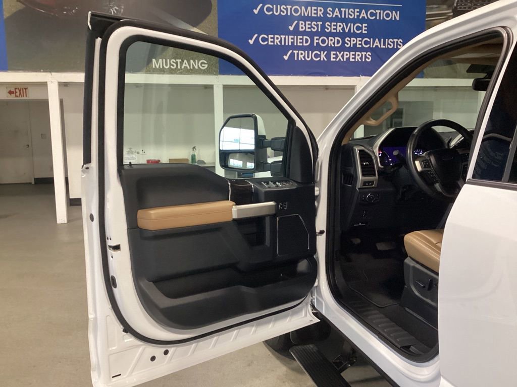 Certified 2022 Ford F250 Lariat w/ Lariat Value Package image 10