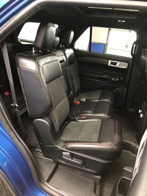 Certified 2022 Ford Explorer ST-Line w/ Class IV Trailer Tow Package image 36