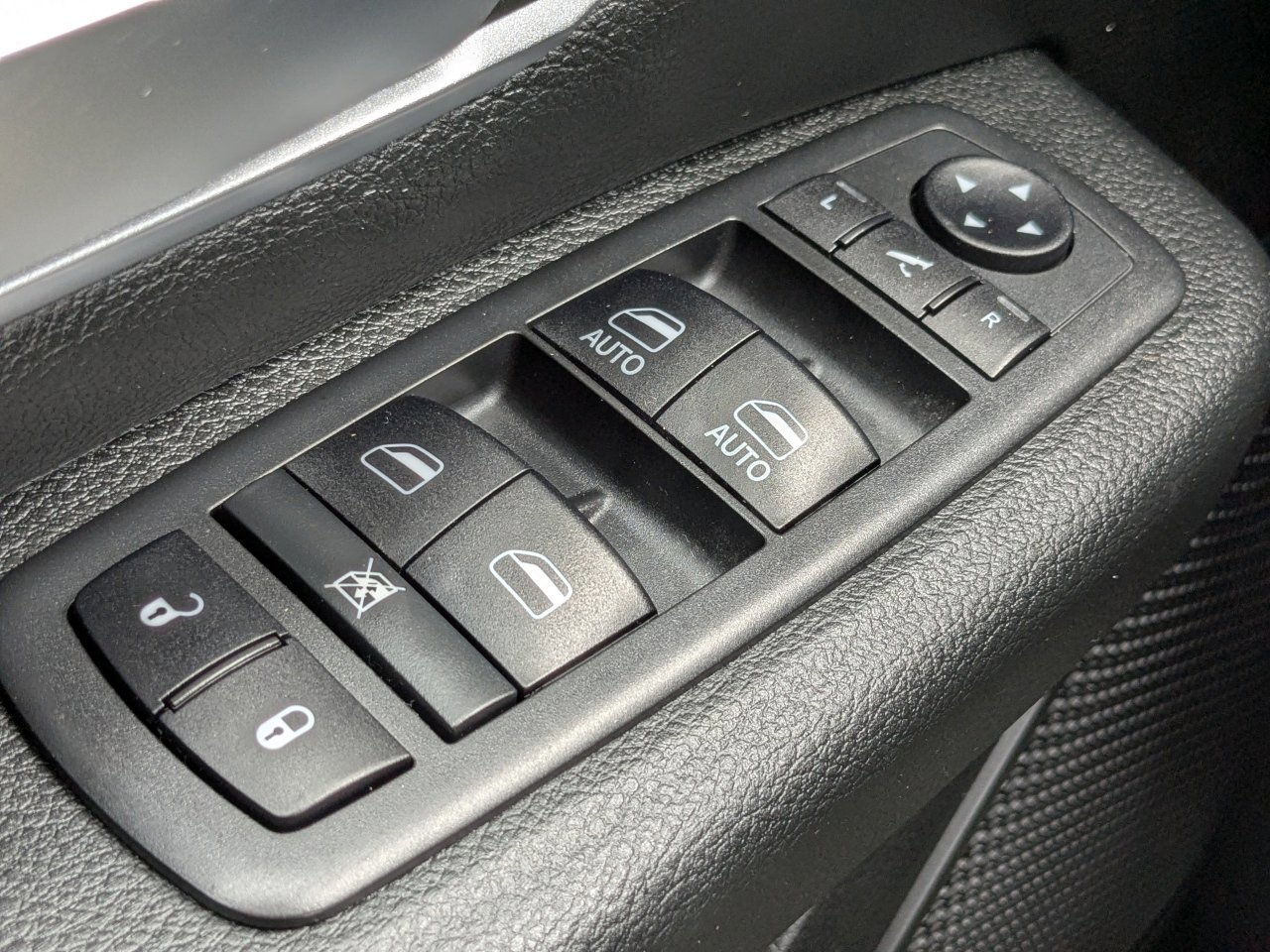 Used 2019 RAM 1500 Big Horn AWD/4WD image 26