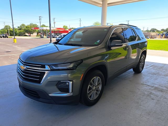 Used 2022 Chevrolet Traverse LT FWD image 3