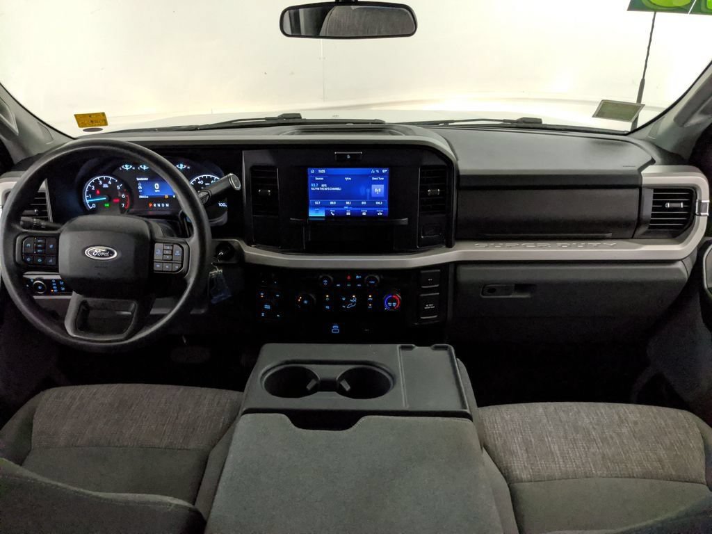 Certified 2025 Ford F250 XLT w/ FX4 Off-Road Package AWD/4WD image 7
