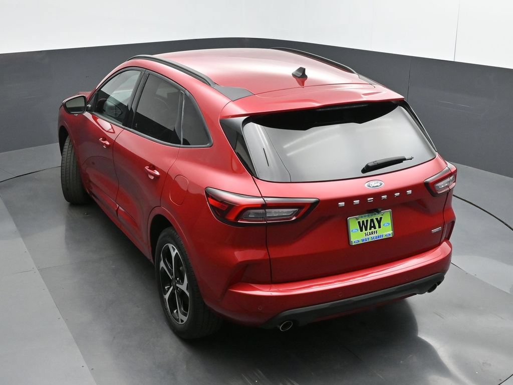 Certified 2023 Ford Escape ST-Line Elite AWD/4WD image 39